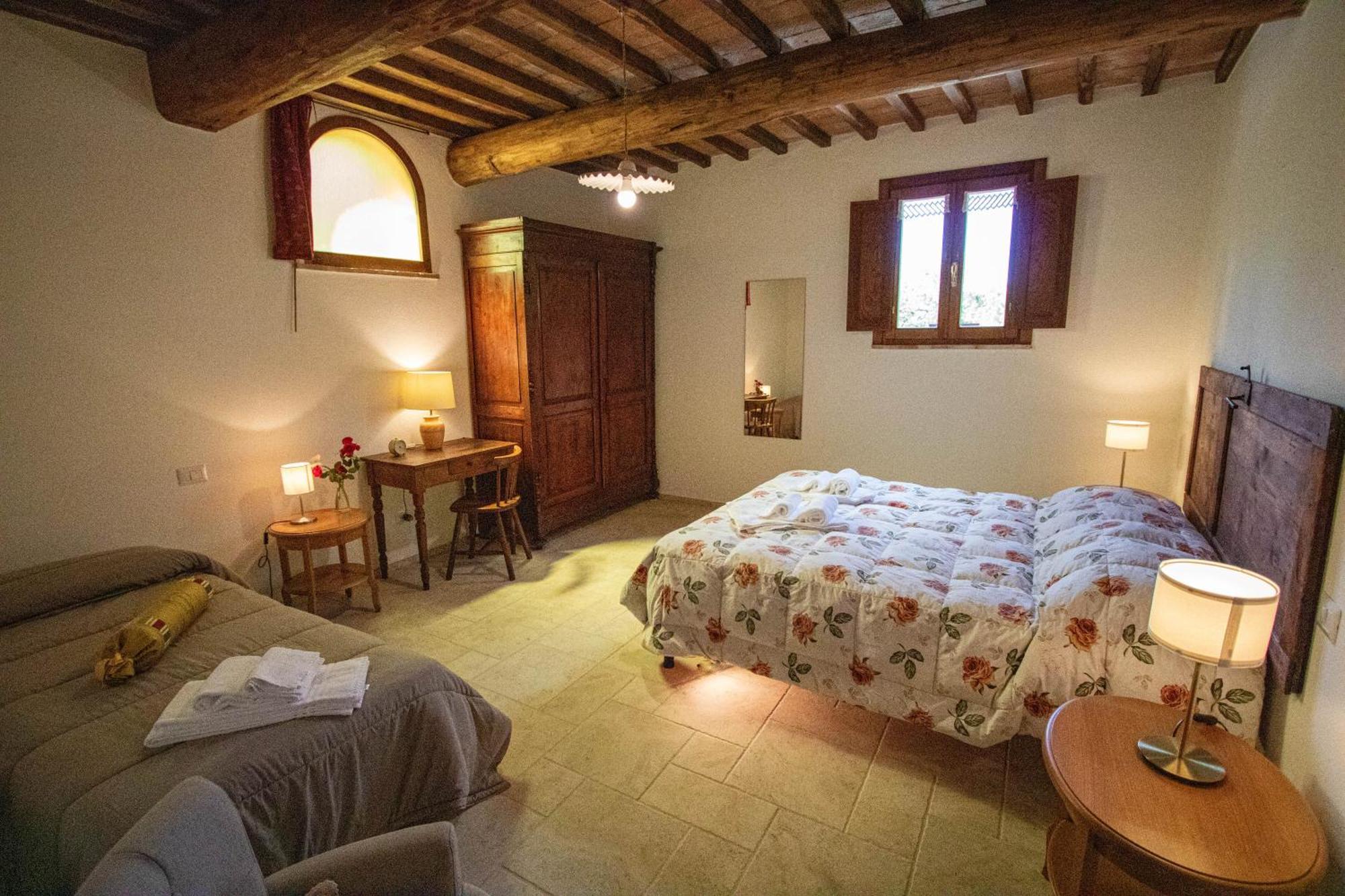 Agriturismo Biofattoria L'Upupa مونتالشينو المظهر الخارجي الصورة